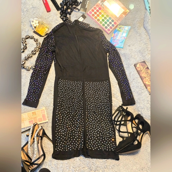 Black long sleeve mesh with shining diamonds all over size Medium - Picture 7 of 8